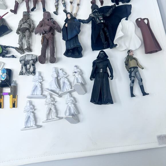 Vintage Star Wars Figurines Lot 90s Kenner Hasbro Collectible Toys Action Figure - Picture 7 of 16